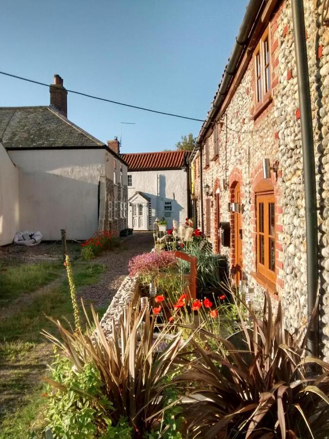 Mermaid Cottage, Historic House By The Sea Hemsby Buitenkant foto